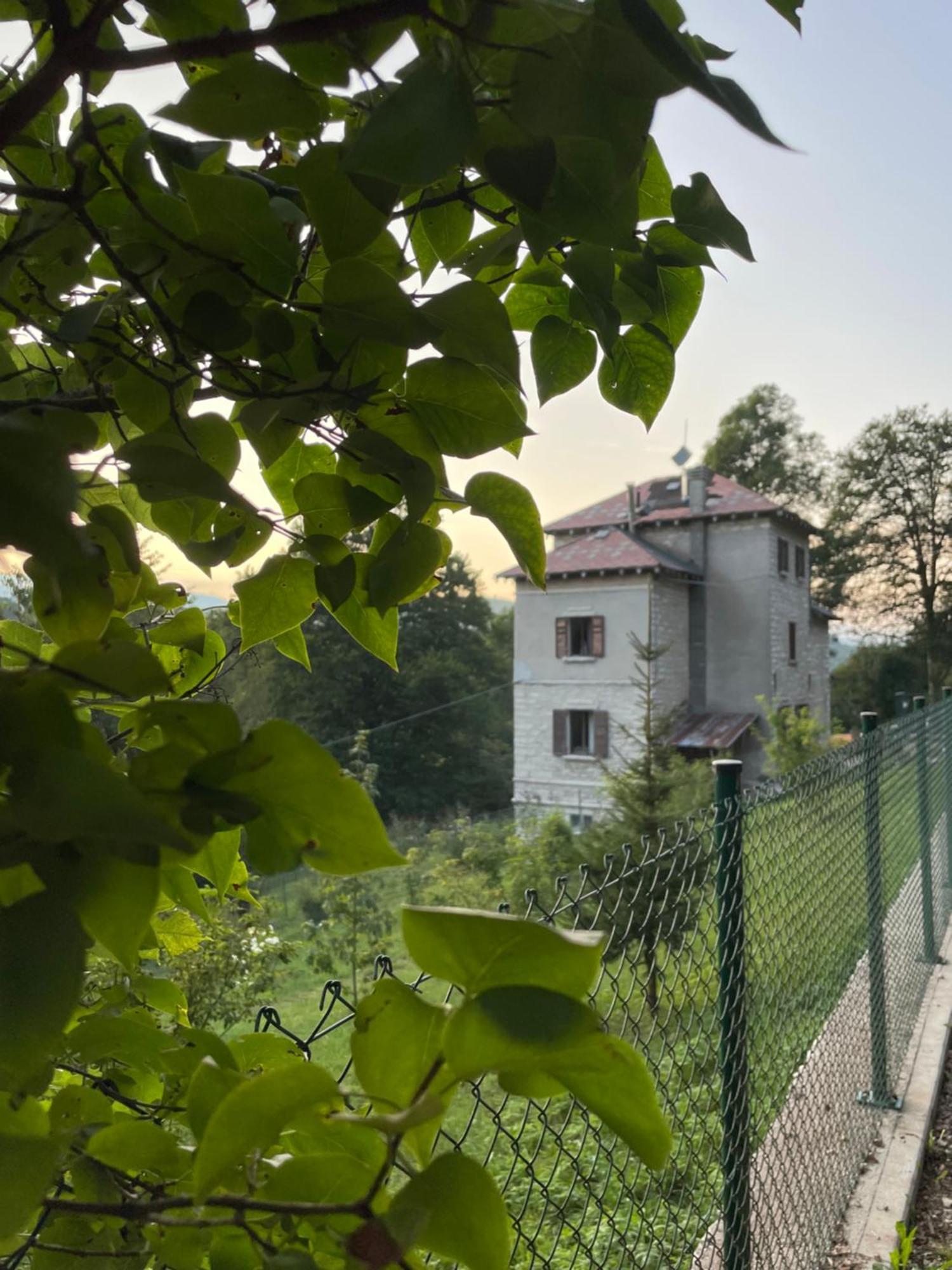 Giulio Mountain B&B Ala Exterior photo